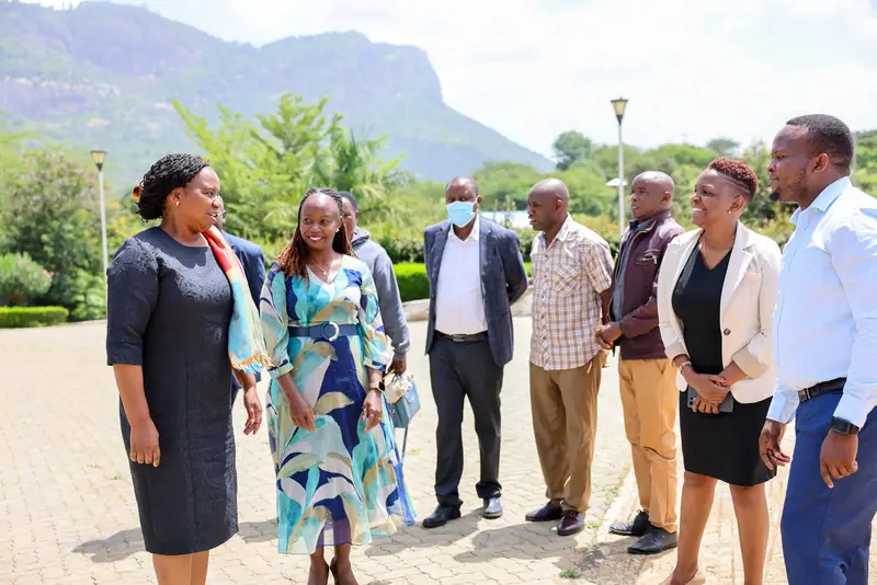 Deputy Governor Lucy Mulili and county representatives during the Kalamba mango season preparations.